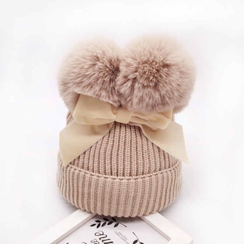 Autumn and winter children's baby hats